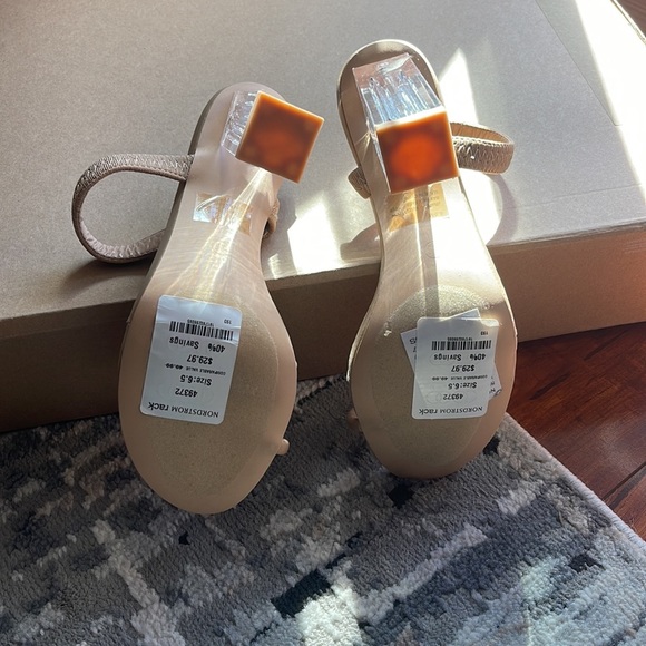 Tan Clear Block Heel new never worn - Picture 5 of 6